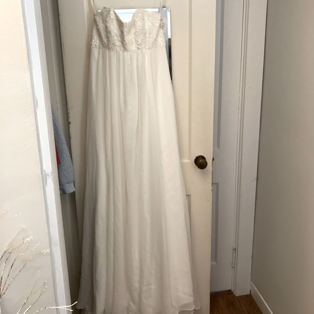 David’s Bridal Crinkle Ivory Wedding Dress
